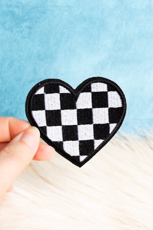 BLACK WHITE CHECKERED HEART EMBROIDERED PATCH